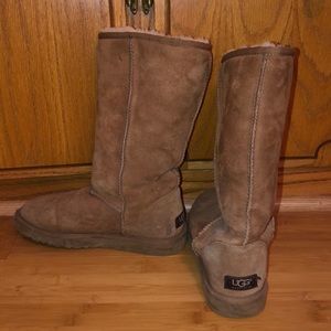 Medium Brown Tall Uggs